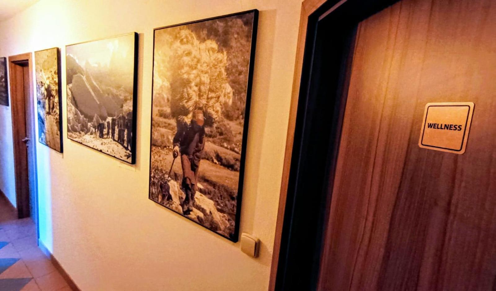 Guest House Sherpa Moravská Třebová Buitenkant foto